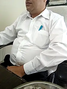 Snapshot of Hot-man39 chatting on 03-12-25, 06:51 Hot-man39 online show from 03-12-25, 06:51