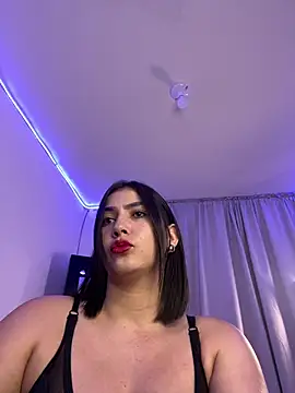 BellaNaye  online show from 02-22-25, 09:56