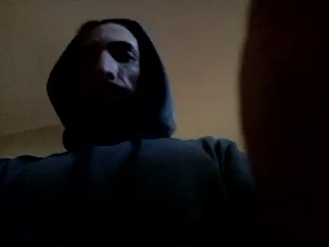 Snapshot of manucho2023 chatting on 09-24-25, 07:39 manucho2023 online show from 09-24-25, 07:39