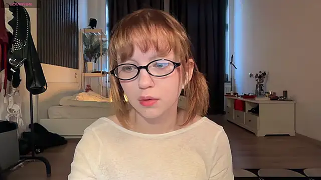 electric babe online show from 11-19-25, 11:21