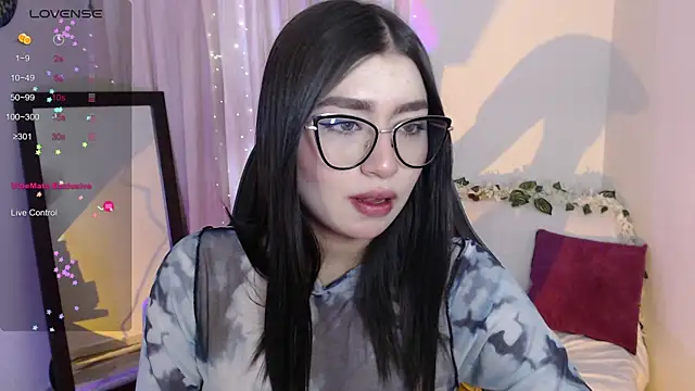 mily thomson b  online show from 04-05-26, 10:18