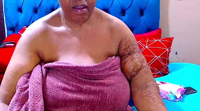 ebonycandy10 online show from 03-17-25, 04:29