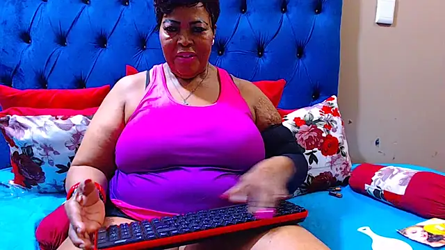 ebonycandy10 online show from 09-09-25, 03:39