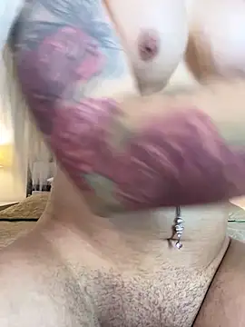 Exotic  XXX online show from 04-19-26, 09:06