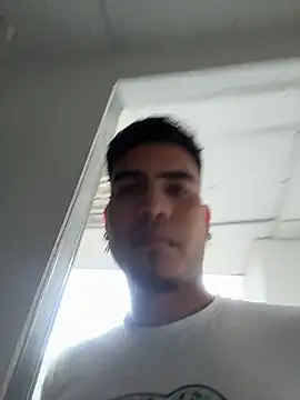 Snapshot of jaden_98_ chatting on 11-22-25, 08:52 jaden 98 online show from 11-22-25, 08:52