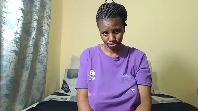 Snapshot of Kadibabe chatting on 09-12-25, 01:06 Kadibabe online show from 09-12-25, 01:06