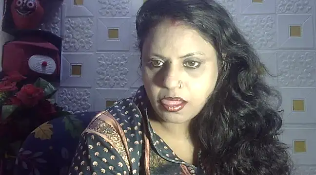 Snapshot of Sexy_komolika chatting on 02-17-25, 05:43 Sexy komolika online show from 02-17-25, 05:43
