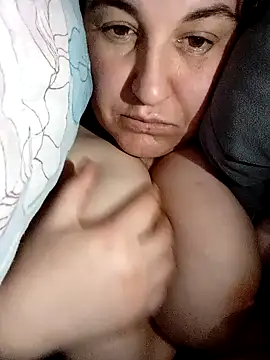 Snapshot of BlackVBarbie chatting on 02-28-25, 11:25 BlackVBarbie online show from 02-28-25, 11:25