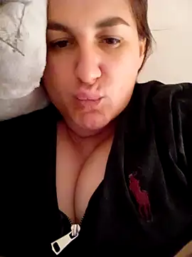 Snapshot of BlackVBarbie chatting on 09-24-25, 02:09 BlackVBarbie online show from 09-24-25, 02:09