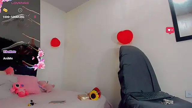 Snapshot of Rubi_30 chatting on 02-13-25, 07:52 Rubi 30 online show from 02-13-25, 07:52