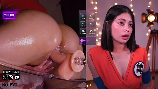 Snapshot of Yinlive chatting on 02-18-25, 02:27 Yinlive online show from 02-18-25, 02:27