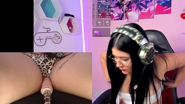 DanielaHang online show from 03-14-25, 01:24