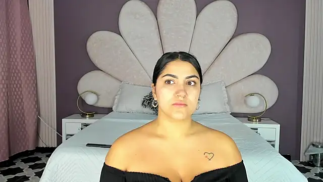 Snapshot of PaulinaDuarte chatting on 11-20-25, 11:10 PaulinaDuarte online show from 11-20-25, 11:10