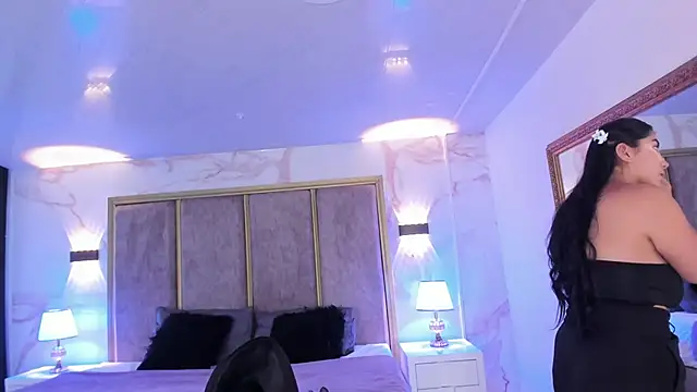 Snapshot of PaulinaDuarte chatting on 12-03-25, 11:19 PaulinaDuarte online show from 12-03-25, 11:19