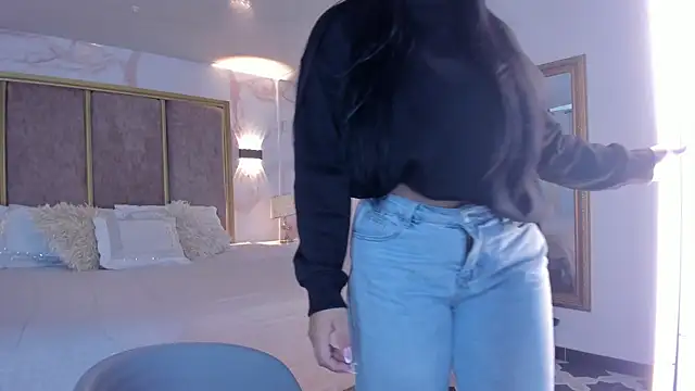 Snapshot of PaulinaDuarte chatting on 06-06-26, 11:37 PaulinaDuarte online show from 06-06-26, 11:37