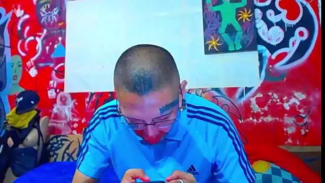 Snapshot of deivid_estrada chatting on 02-11-26, 04:56 deivid estrada online show from 02-11-26, 04:56