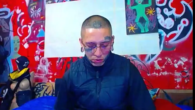 Snapshot of deivid_estrada chatting on 02-12-26, 04:35 deivid estrada online show from 02-12-26, 04:35