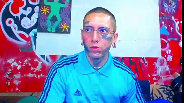 Snapshot of deivid_estrada chatting on 02-16-26, 04:14 deivid estrada online show from 02-16-26, 04:14