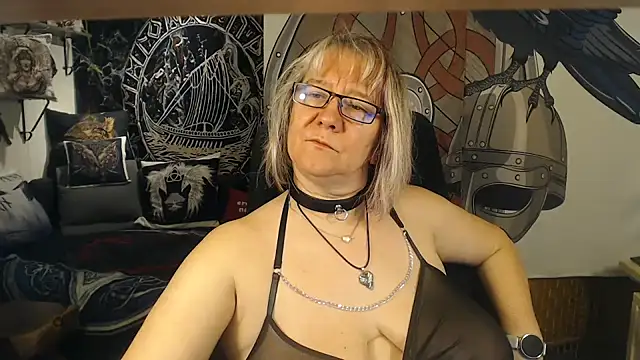 TittenMichelle online show from 11-21-25, 07:23