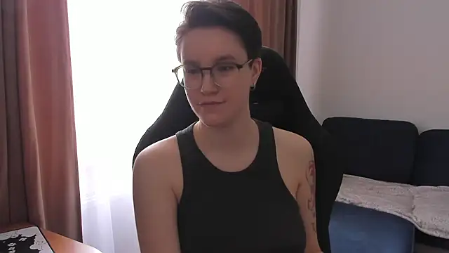 Snapshot of JessieFlower chatting on 05-09-26, 07:46 JessieFlower online show from 05-09-26, 07:46