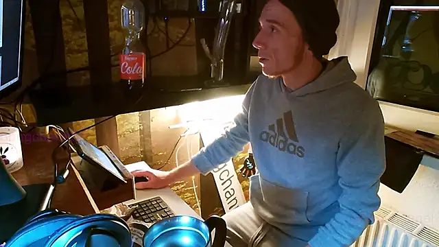 BongChannel online show from 01-02-25, 05:46