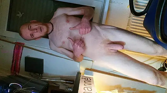 BongChannel online show from 01-22-25, 07:13