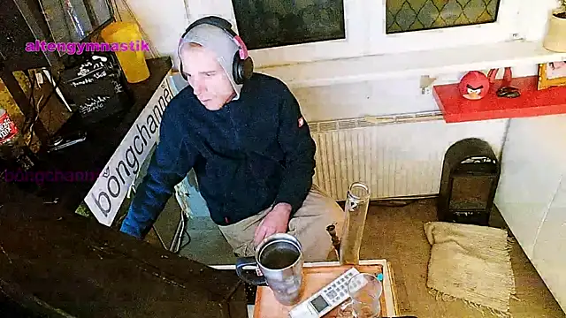 BongChannel online show from 02-03-25, 08:24