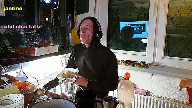 BongChannel online show from 03-07-25, 09:48