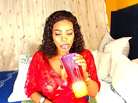 ChloeTyler23 online show from 03-12-25, 08:31