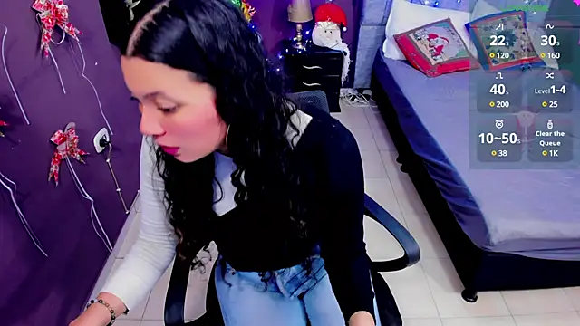 Snapshot of Lana_stone_ chatting on 12-20-24, 07:55 Lana stone online show from 12-20-24, 07:55