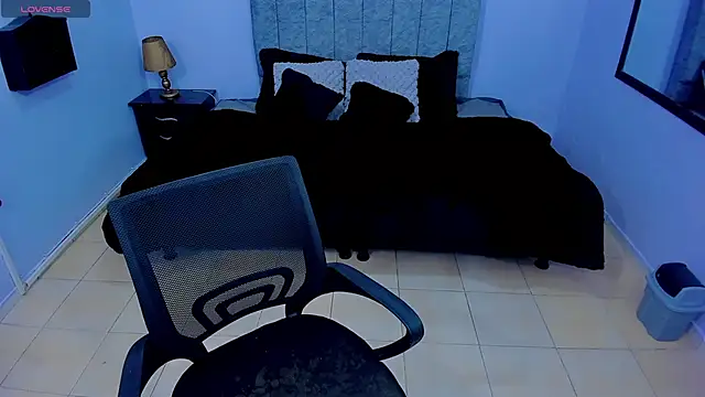 Snapshot of Lana_stone_ chatting on 01-24-25, 03:22 Lana stone online show from 01-24-25, 03:22