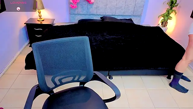 Snapshot of Lana_stone_ chatting on 09-09-25, 03:50 Lana stone online show from 09-09-25, 03:50