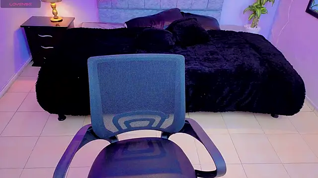 Snapshot of Lana_stone_ chatting on 09-21-25, 02:57 Lana stone online show from 09-21-25, 02:57