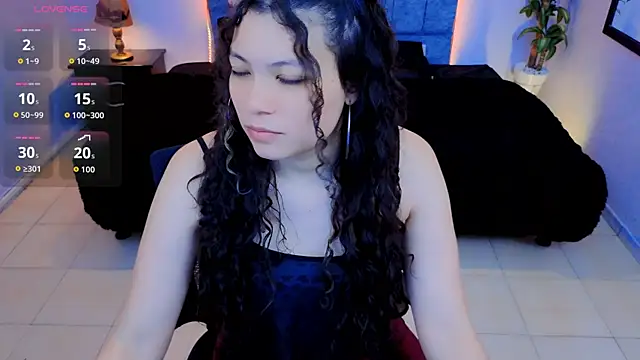 Snapshot of Lana_stone_ chatting on 10-26-25, 04:29 Lana stone online show from 10-26-25, 04:29