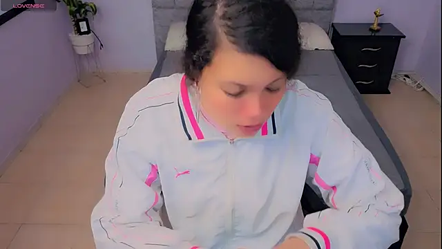 Snapshot of Lana_stone_ chatting on 11-30-25, 03:10 Lana stone online show from 11-30-25, 03:10