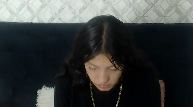 Emma-Wilson online show from 02-26-25, 05:39