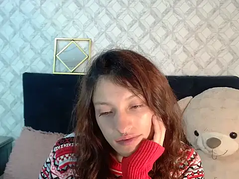 Emma-Wilson online show from 12-23-25, 04:54