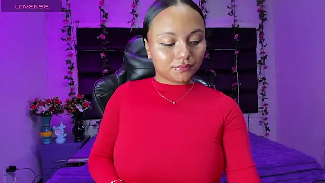 Snapshot of sweelanna__ chatting on 05-09-26, 12:49 sweelanna online show from 05-09-26, 12:49