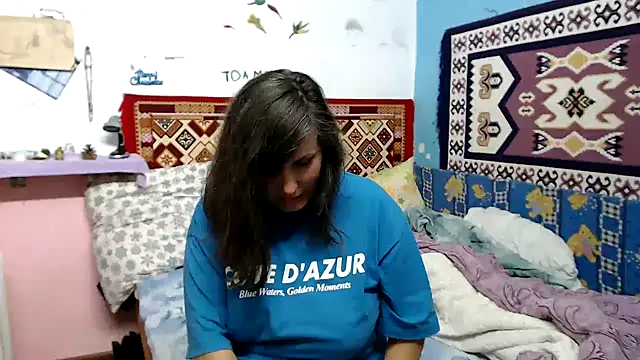 AdelineBlueEyes online show from 10-08-25, 10:46