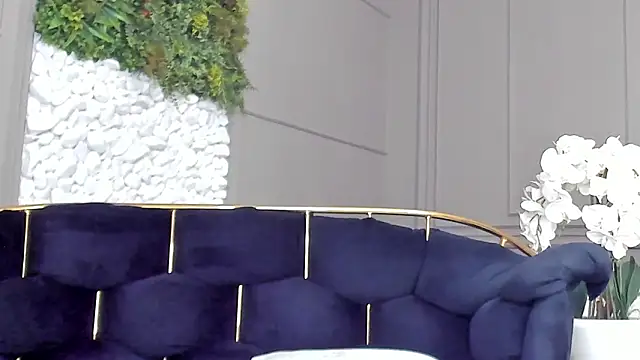 Deliciouslips online show from 09-11-25, 12:38