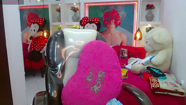 lorenapinto online show from 02-25-25, 09:57