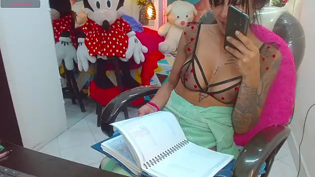 lorenapinto online show from 03-12-25, 12:10