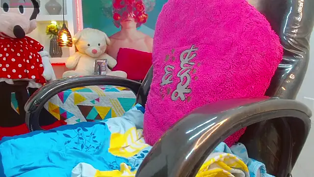 lorenapinto online show from 03-13-25, 12:27