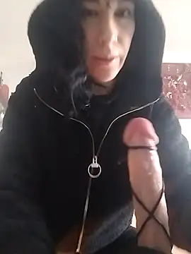 freyamoret online show from 02-21-25, 01:33