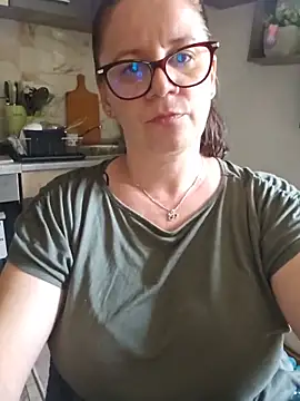 Snapshot of KristenVega chatting on 06-22-26, 02:14 KristenVega online show from 06-22-26, 02:14
