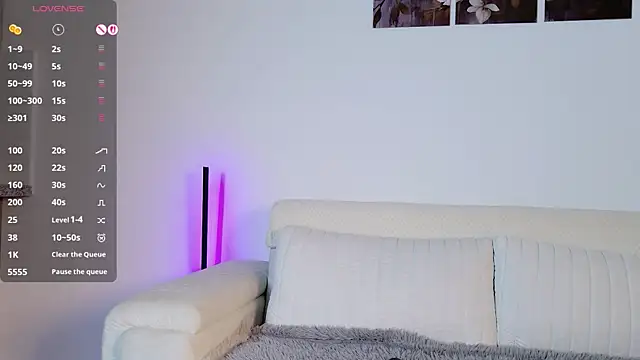 Snapshot of AMELIETARSON chatting on 12-18-25, 07:42 AMELIETARSON online show from 12-18-25, 07:42