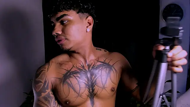 Young laroi online show from 01-26-25, 02:03