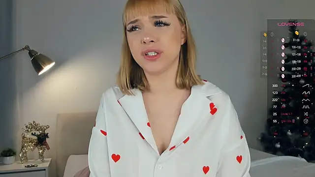 KateDolphin online show from 12-27-24, 11:21