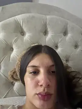 EmilyS   online show from 02-16-26, 04:30