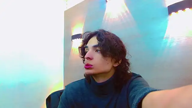 Snapshot of Sr_BonnyEthan chatting on 11-08-25, 01:44 Sr BonnyEthan online show from 11-08-25, 01:44